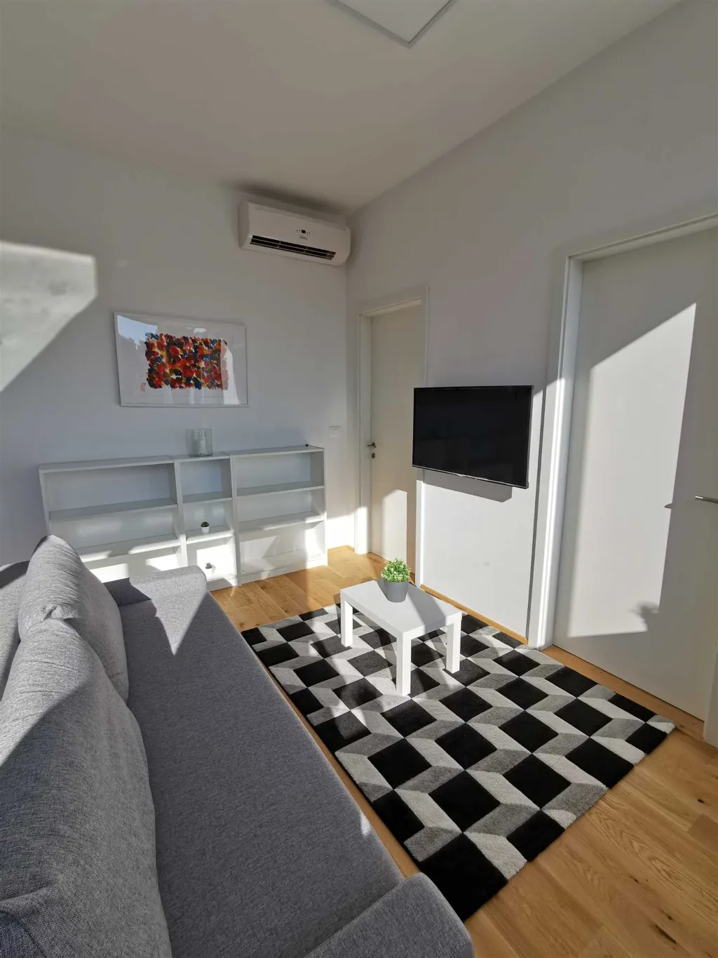 One-Bedroom Apartment in Koper for Up to 5
