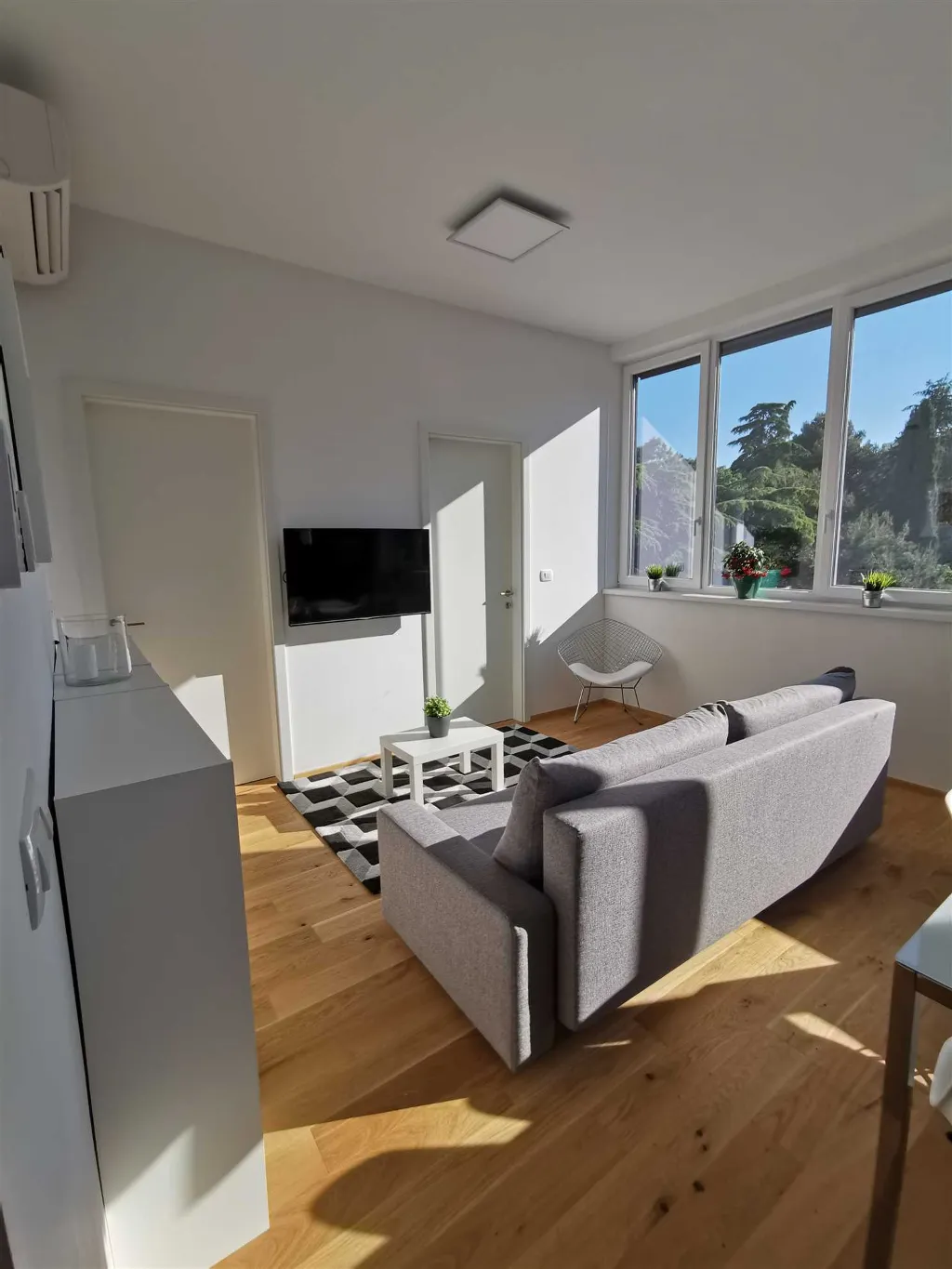 One-Bedroom Apartment in Koper for Up to 5