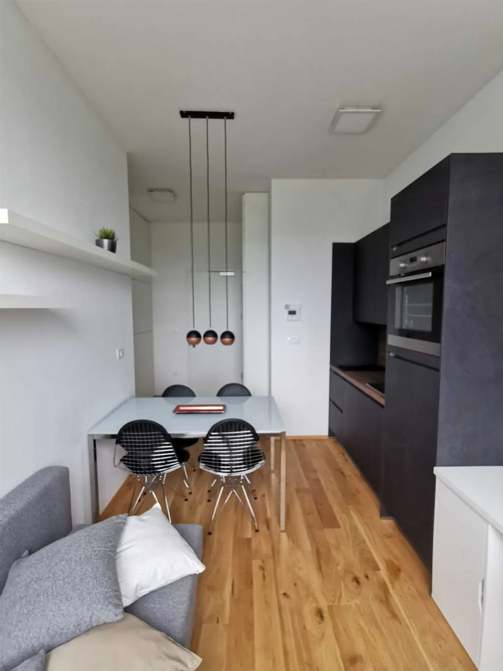 One-Bedroom Apartment in Koper for up to 3