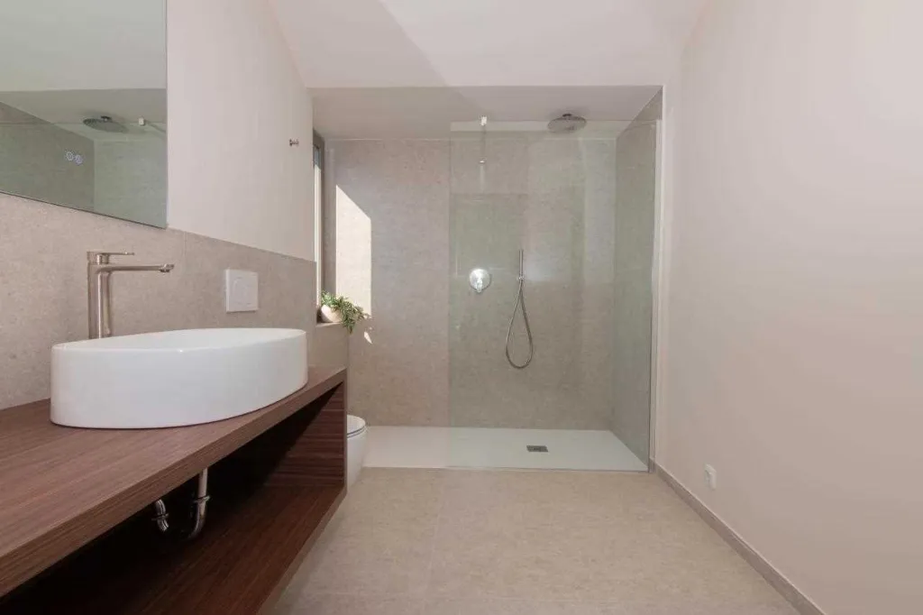 3-Bedroom Apartment with Balcony and Terrace in Portorož