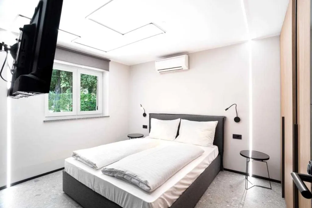 Portorož 2-Bedroom Apartment for 4 Guests