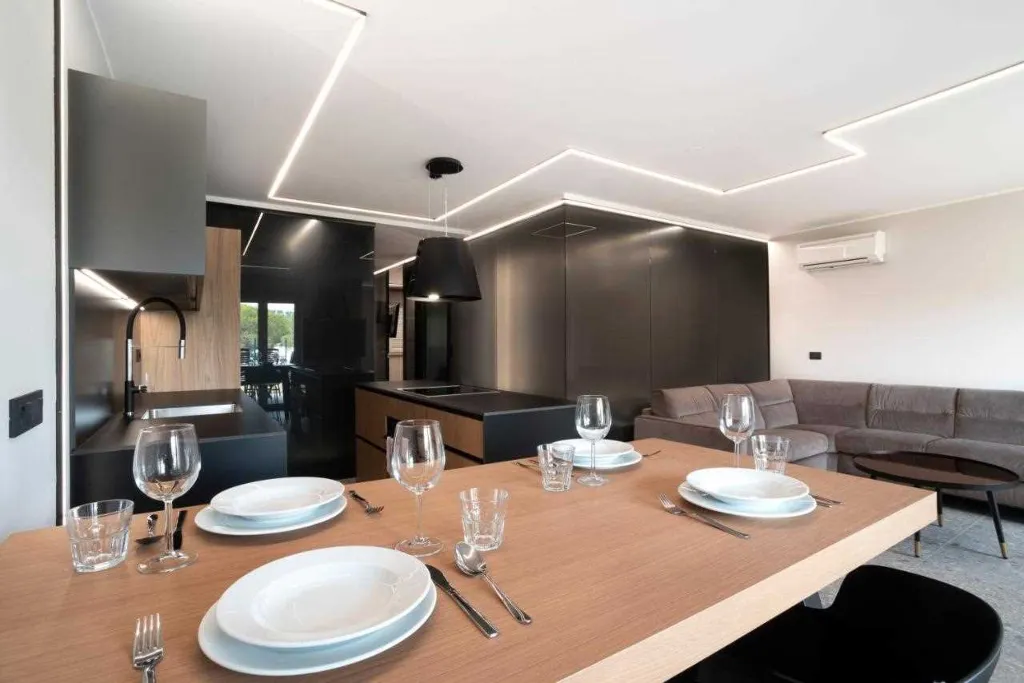 Portorož 2-Bedroom Apartment for 4 Guests