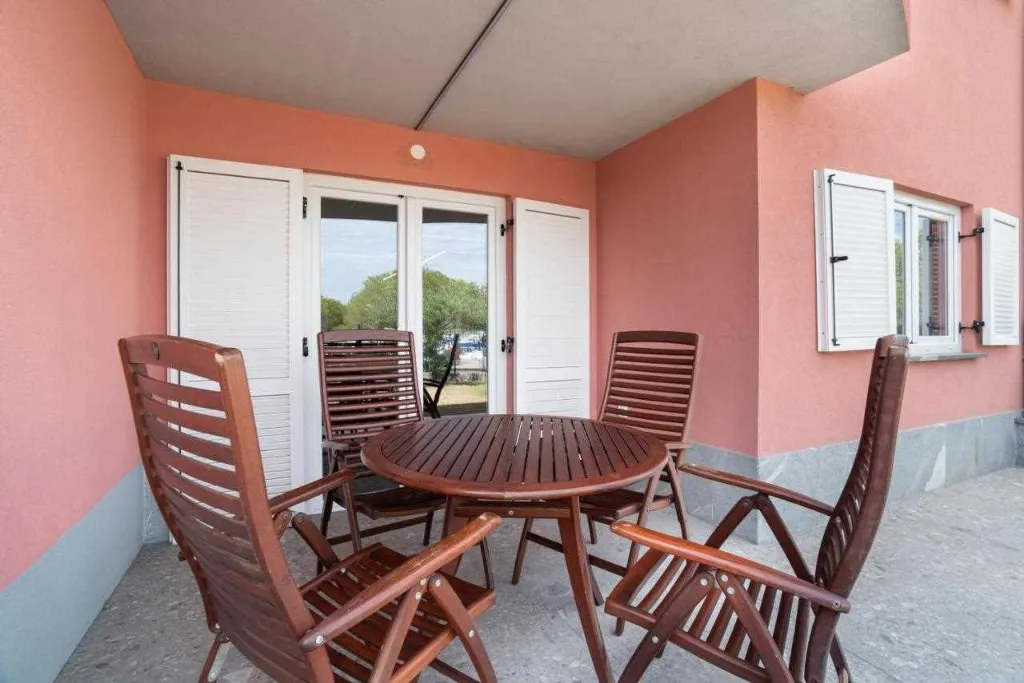 Portorož 2-Bedroom Apartment for 4 Guests