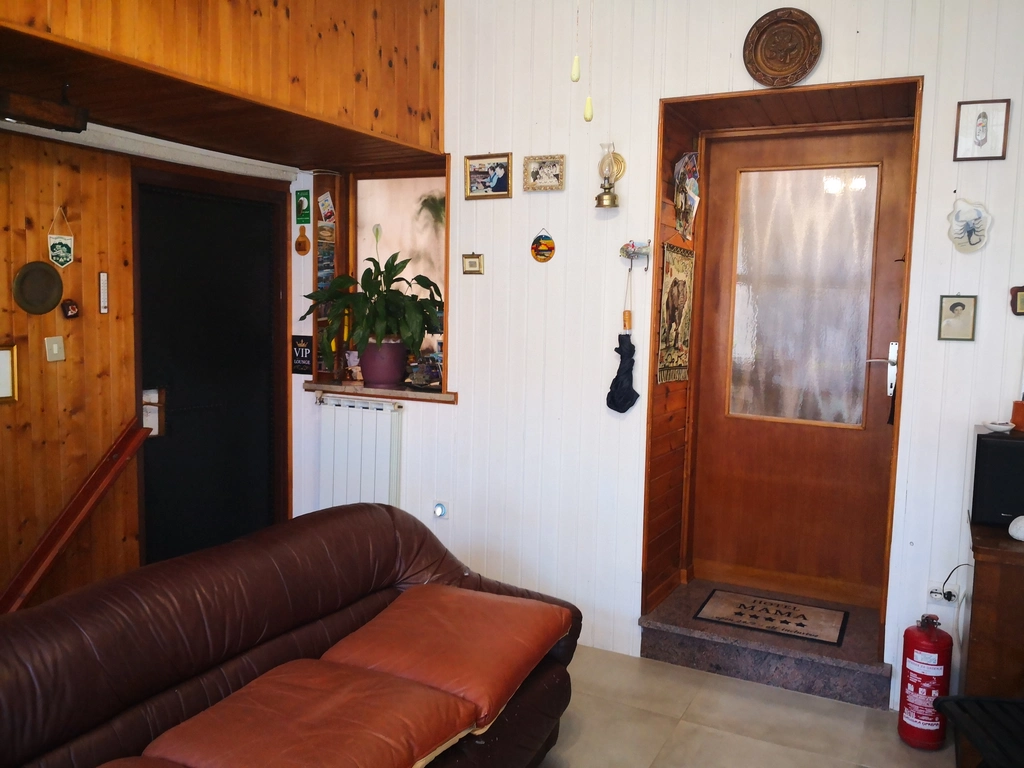 Koper Apartment for Up to 7 Guests