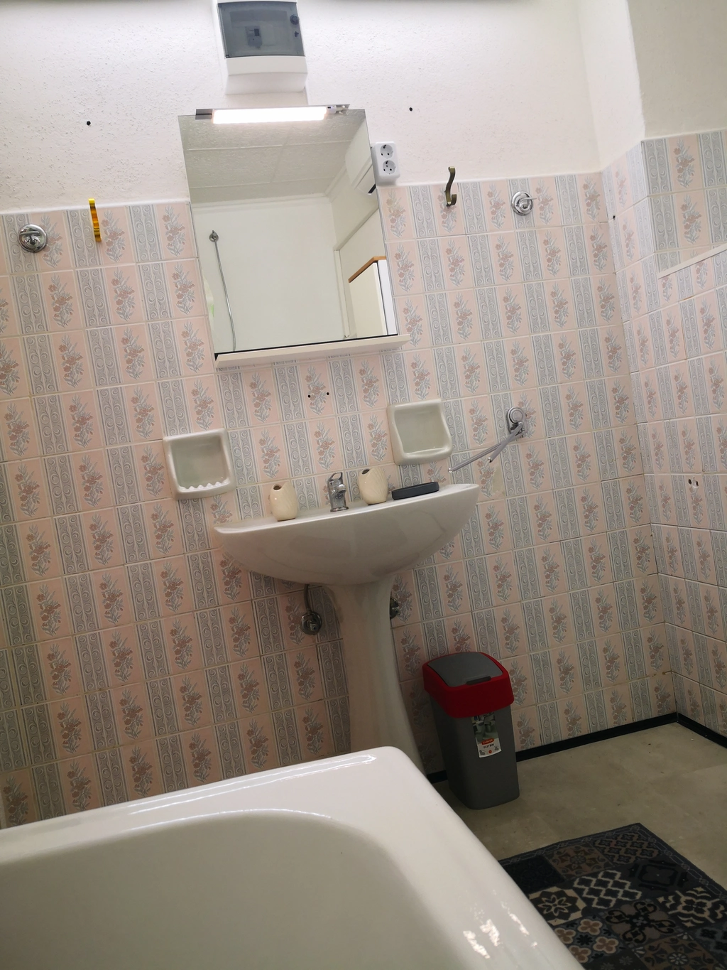 Koper Apartment for Up to 7 Guests