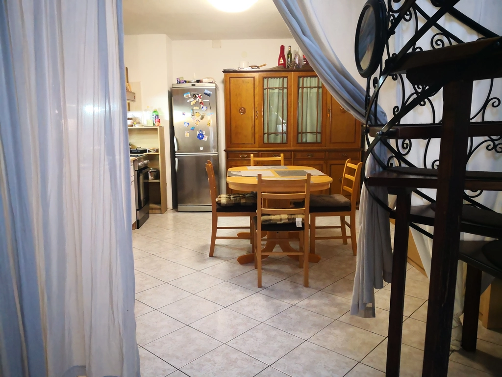 Koper Apartment for Up to 7 Guests