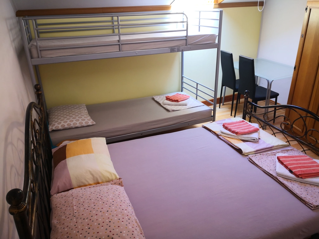 Koper Apartment for Up to 7 Guests