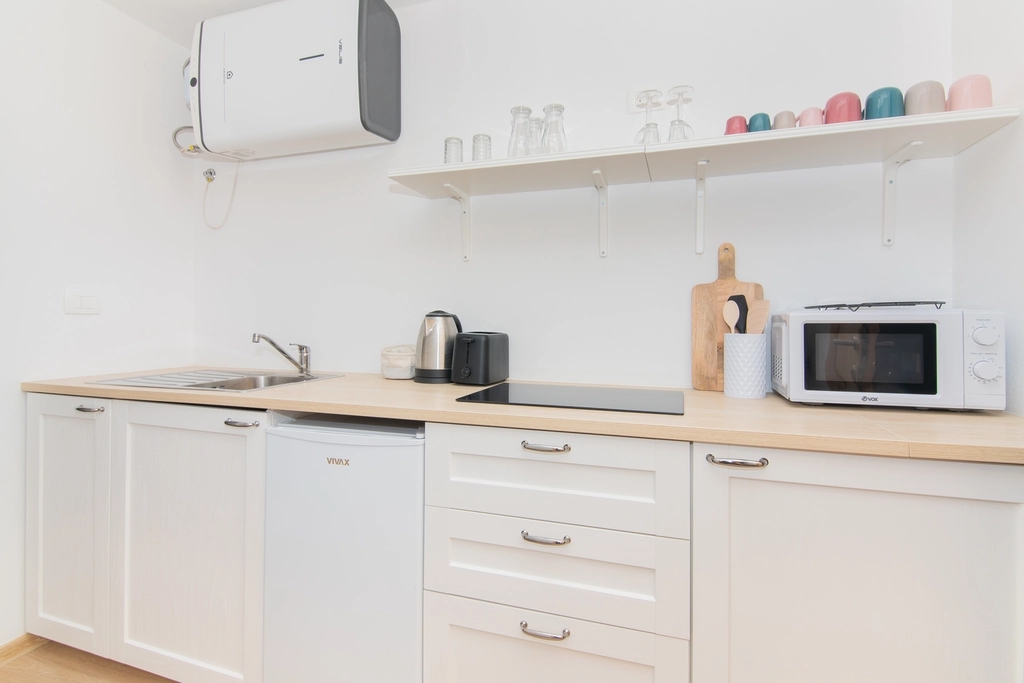 Cozy One-Bedroom Apartment in Piran