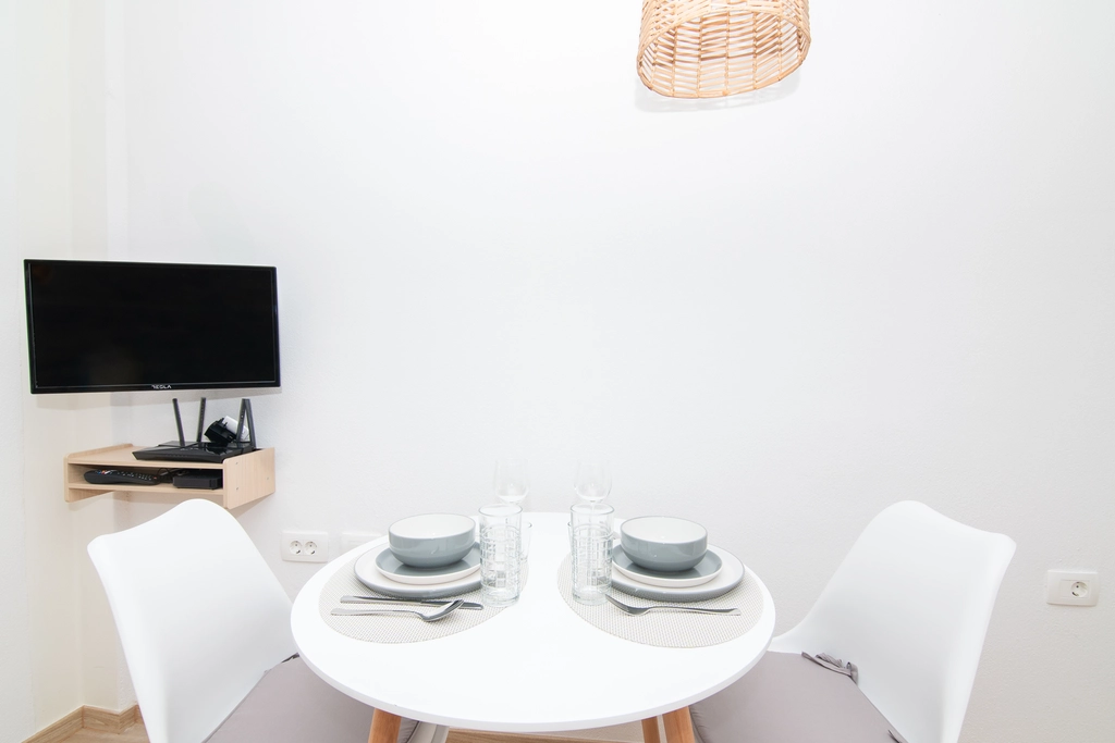 Cozy One-Bedroom Apartment in Piran