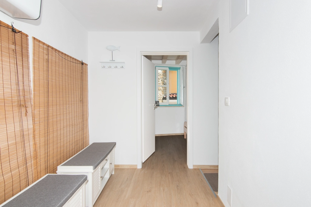 Two-Bedroom City Apartment in Piran for 5 Guests