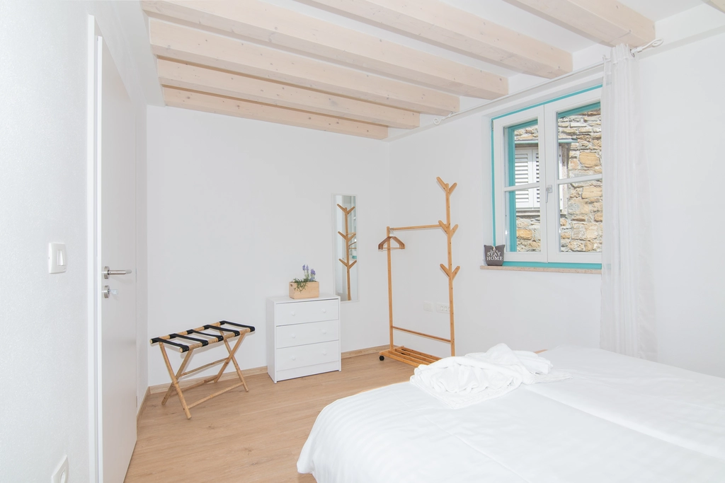 Two-Bedroom City Apartment in Piran for 5 Guests