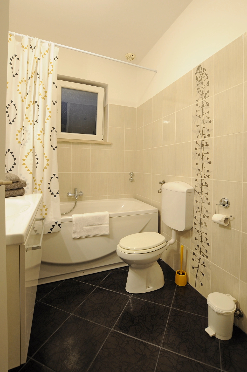 Two-Bedroom Apartment in Secovlje