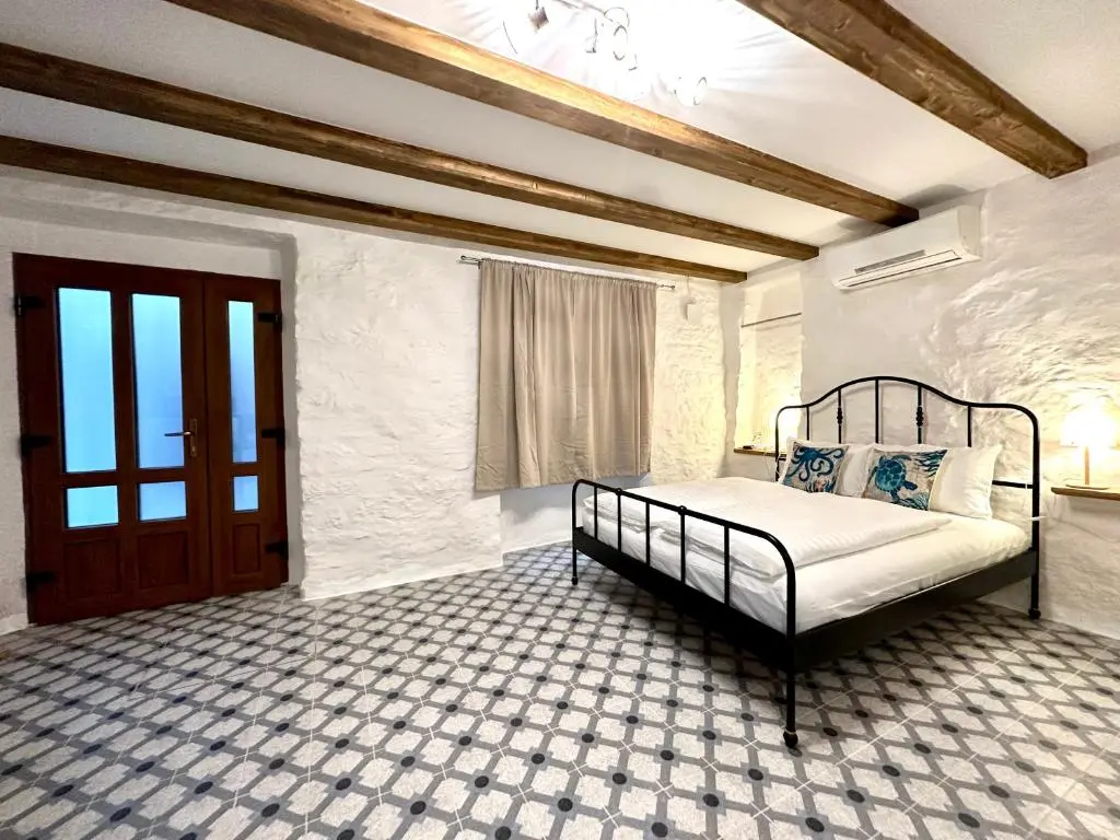 Ground-Floor Studio Apartment in Piran