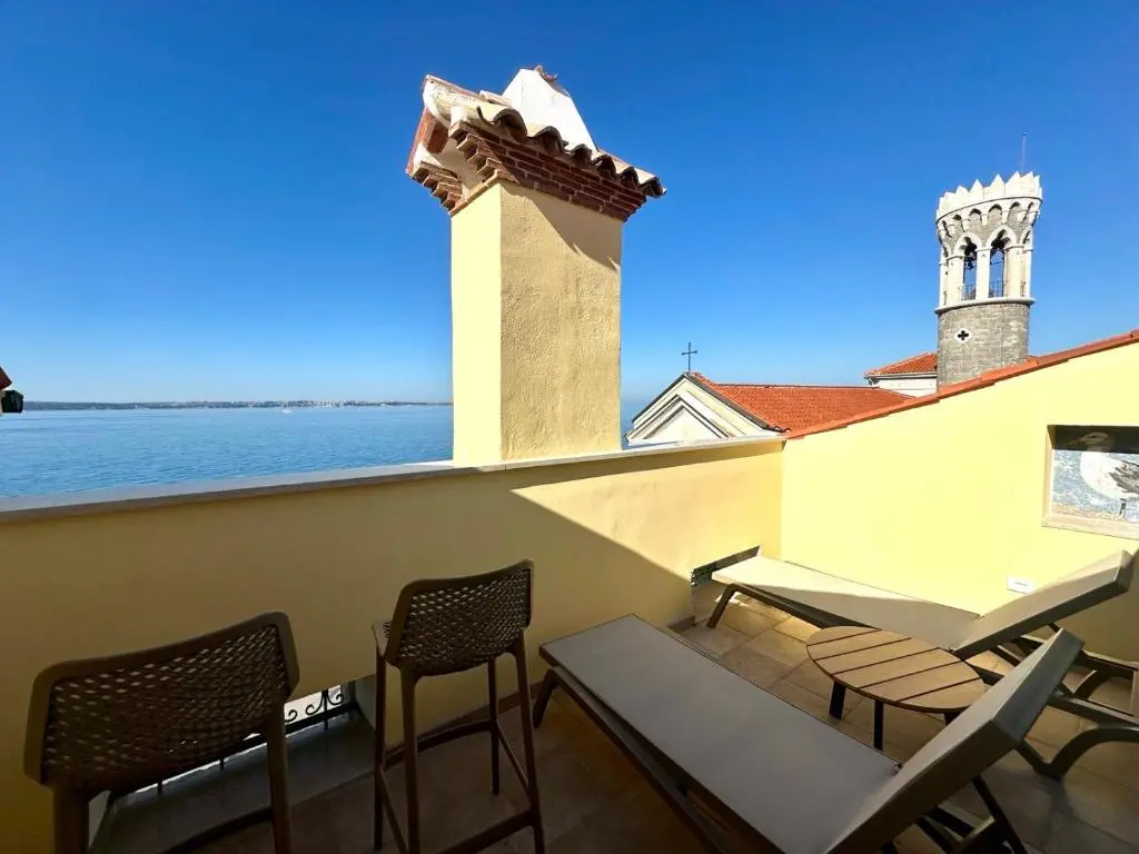 1-Guest House in Piran with Rooftop Terrace