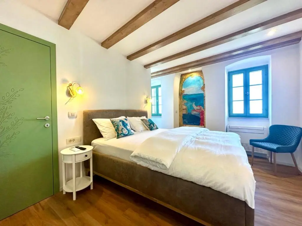 1-Guest House in Piran with Rooftop Terrace