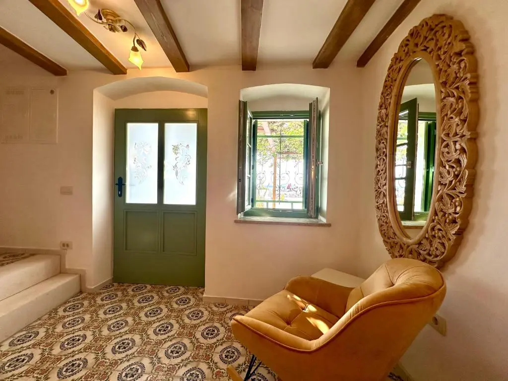 1-Guest House in Piran with Rooftop Terrace