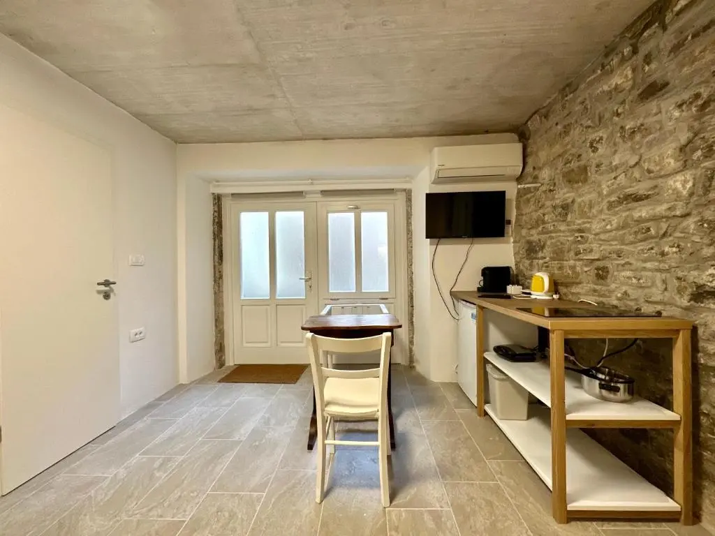 Studio in Piran with Terrace for 2 Guests