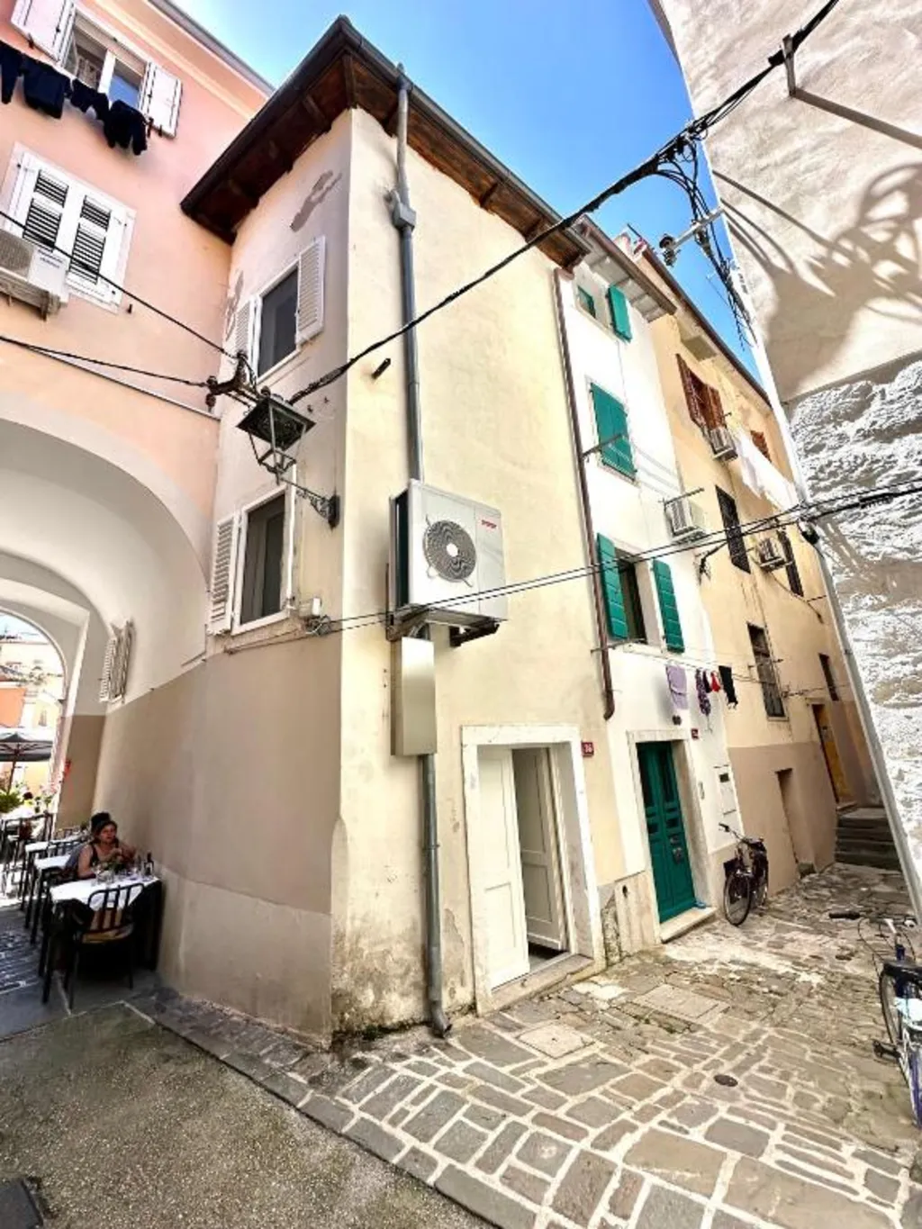 Piran Holiday Room for 3 Guests (2 Bedrooms)