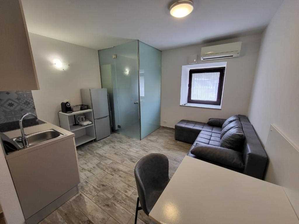 Image of Cozy Studio Retreat for Two Morsal Koper