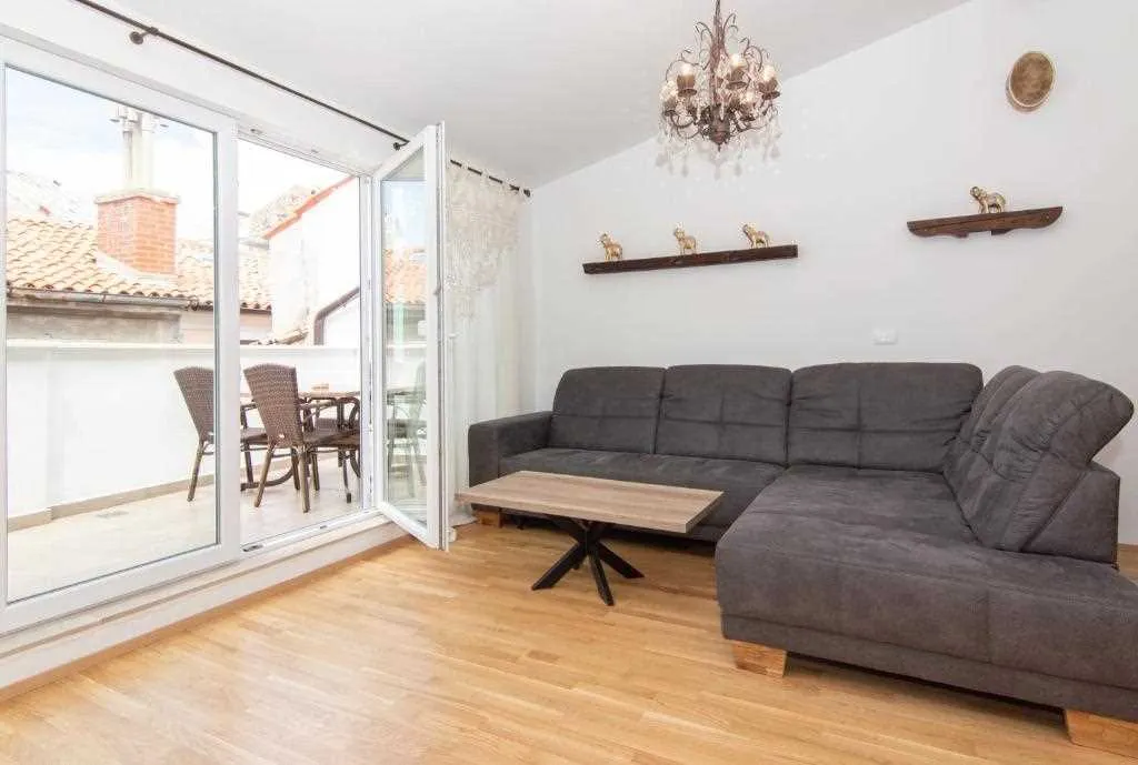 Two-Bedroom Apartment in Piran for 4 Guests