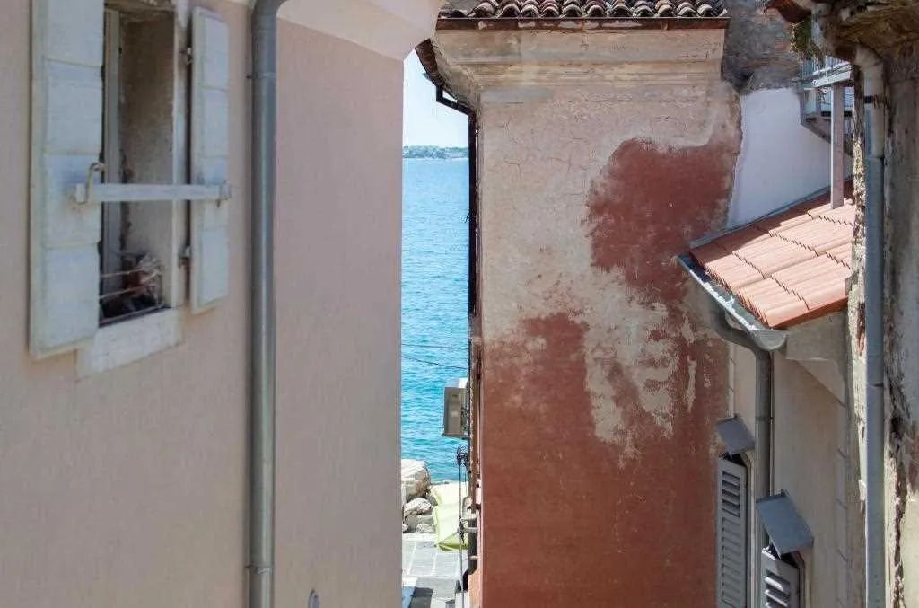Two-Bedroom Apartment in Piran for 4 Guests