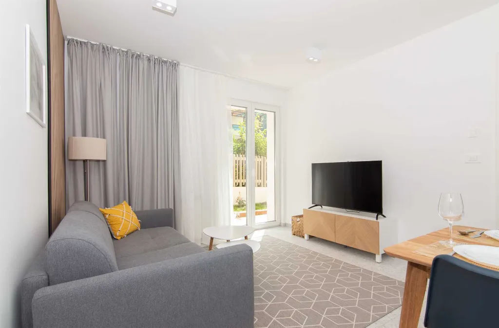 One-Bedroom Apartment in Portorož for Up to 4