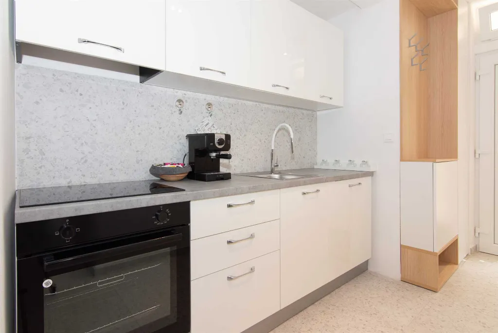 One-Bedroom Apartment in Portorož for Up to 4