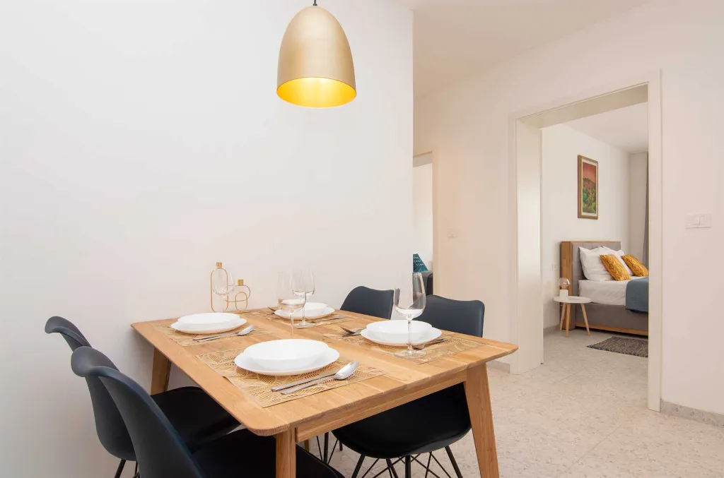 Portorož 2-Bedroom Apartment with Terrace