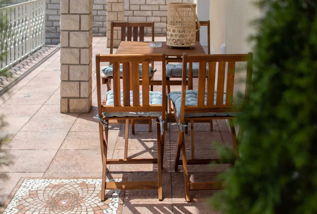 Portorož 2-Bedroom Apartment with Terrace