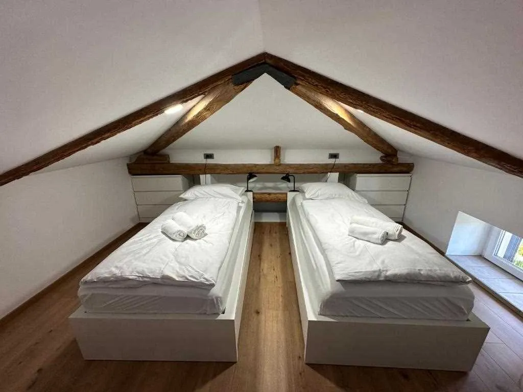 2-Bedroom Apartment in Portorož for Up to 4