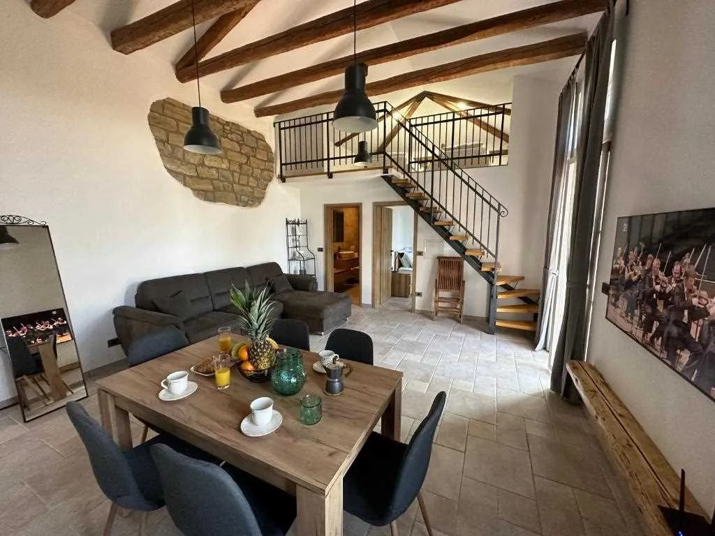 2-Bedroom Apartment in Portorož for Up to 4