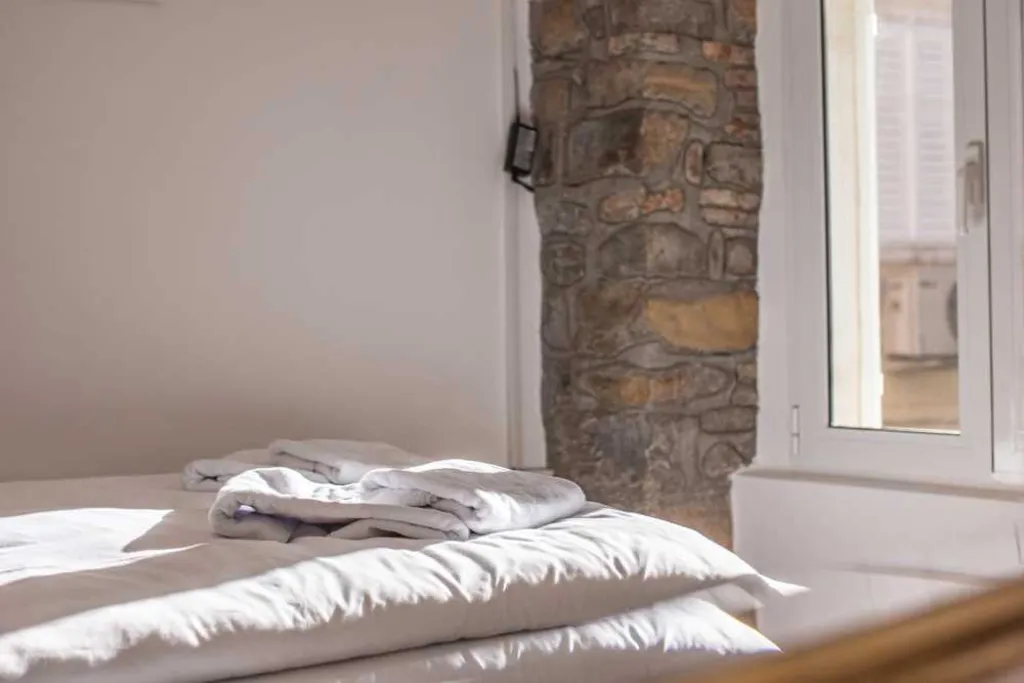 Air-Conditioned Double Room in Piran for 2 Guests