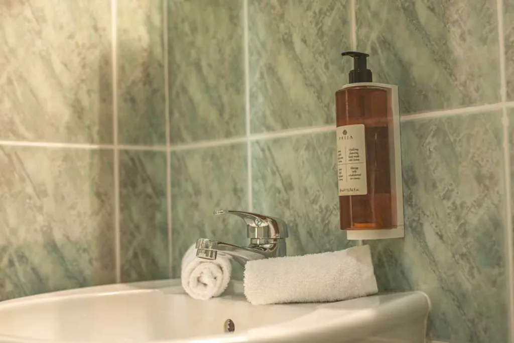 Air-Conditioned Double Room in Piran for 2 Guests