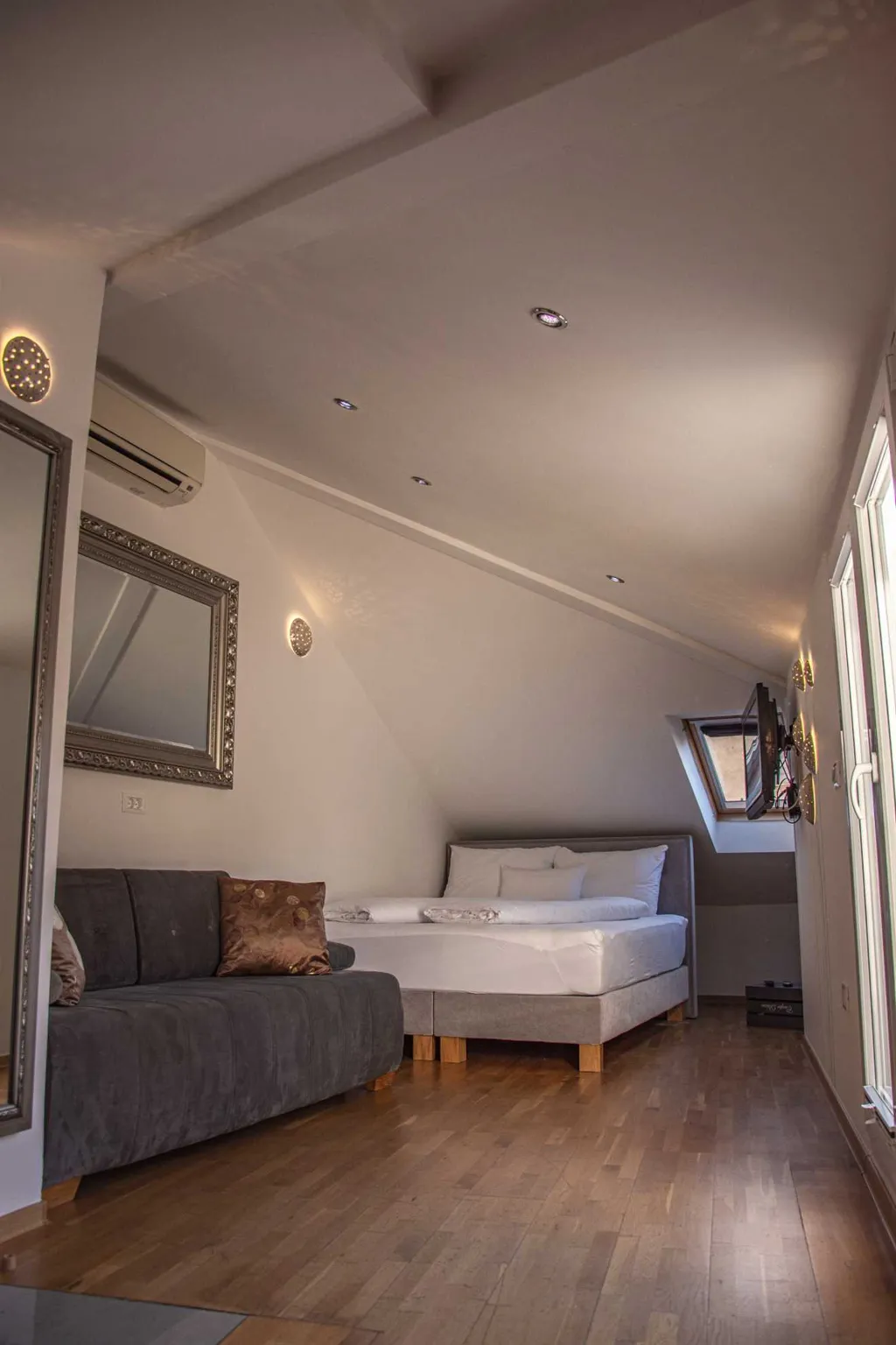 Room in Piran Old Town for 2 Guests