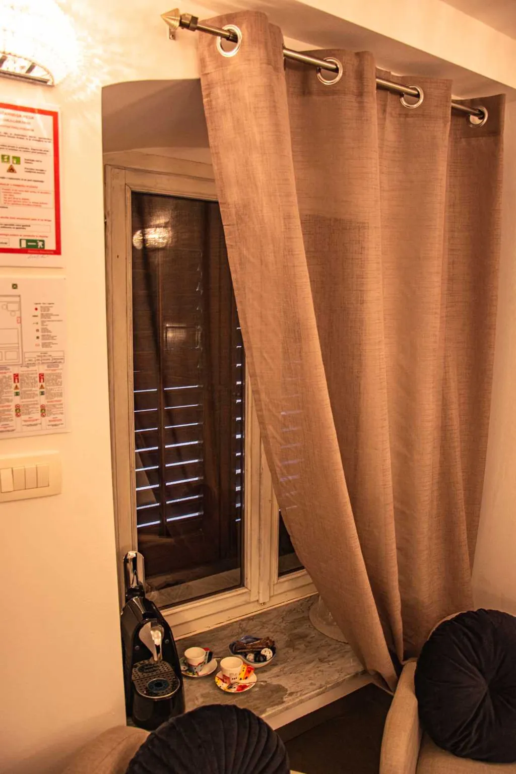 Air-Conditioned Double Room in Piran (Breakfast Included)