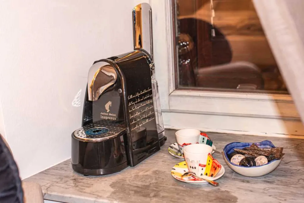 Air-Conditioned Double Room in Piran (Breakfast Included)