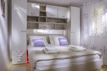 One-Bedroom Apartment in Baška for 4 Guests