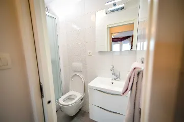 Split Two-Bedroom Apartment for 4 Guests