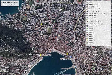 Split Two-Bedroom Apartment for 4 Guests