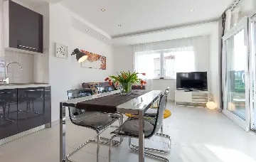 Two-Bedroom Apartment in Podstrana with Terrace