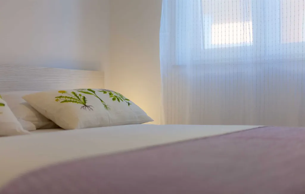 1-Bedroom Apartment for up to 3 Guests in Podstrana