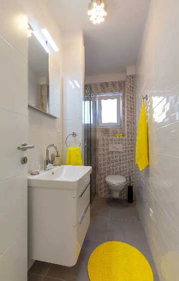 1-Bedroom Apartment for up to 3 Guests in Podstrana