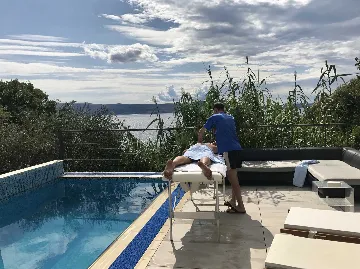 Loft with Sea Views and Pool in Novi Vinodolski