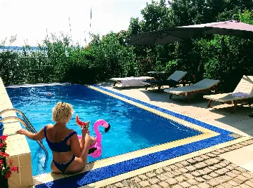 Loft with Sea Views and Pool in Novi Vinodolski