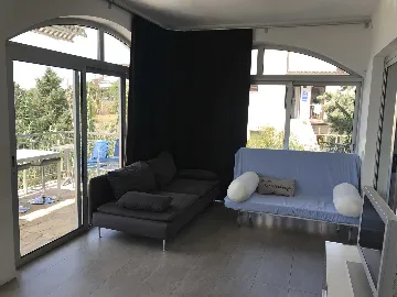 Loft with Sea Views and Pool in Novi Vinodolski