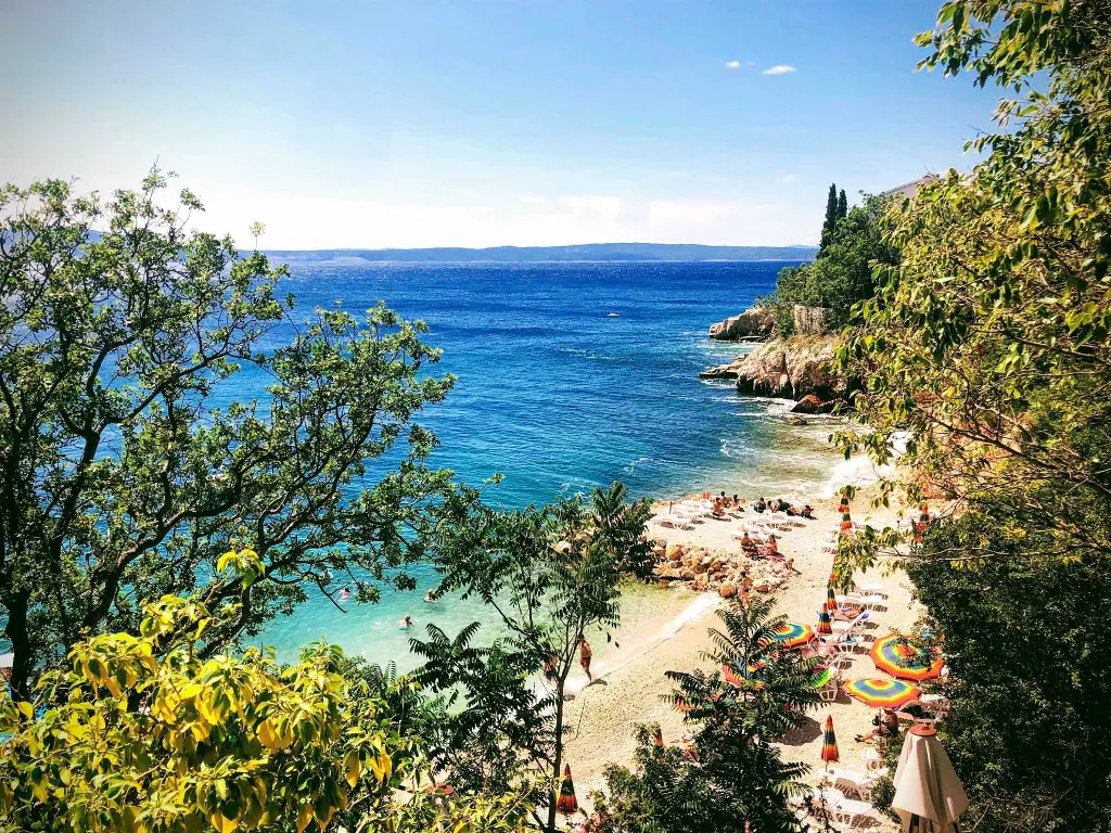 Novi Vinodolski Apartment with Pool & Beach Access