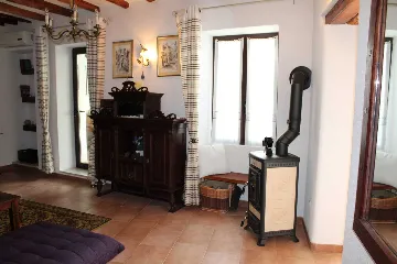 2-Bedroom Apartment for 4 in Rovinj