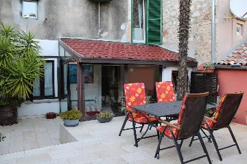 2-Bedroom Apartment for 4 in Rovinj