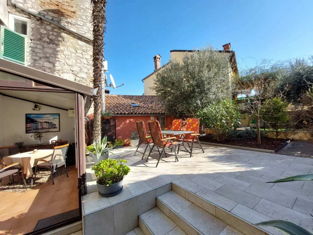 2-Bedroom Apartment for 4 in Rovinj