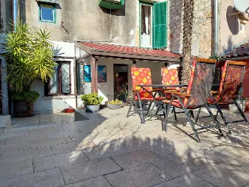 2-Bedroom Apartment for 4 in Rovinj